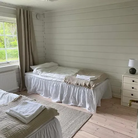 Linnearo * Maarianhamina